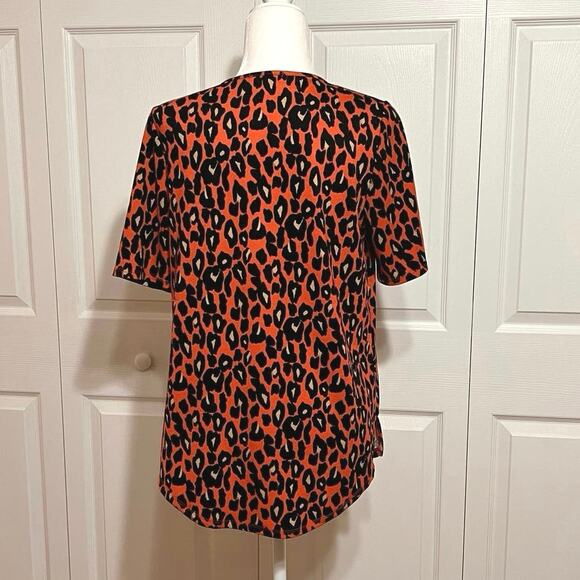 89th + Madison size M burnt leopard print on burnt orange blouse pullover top - Picture 3 of 7